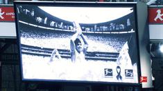 Berita video momen para pemain di Bundesliga memberi penghormatan dan mengenang sang legenda, Diego Maradona.