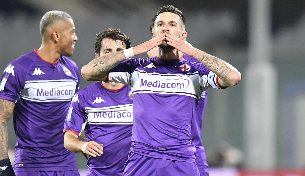 Fiorentina sukses meraih kemenangan besar di Liga Italia saat menjamu Genoa pada giornata ke-21. Laga diwarnai dengan hujan enam gol tanpa balas dari La Viola. (La Presse via AP/Tano Pecoraro)