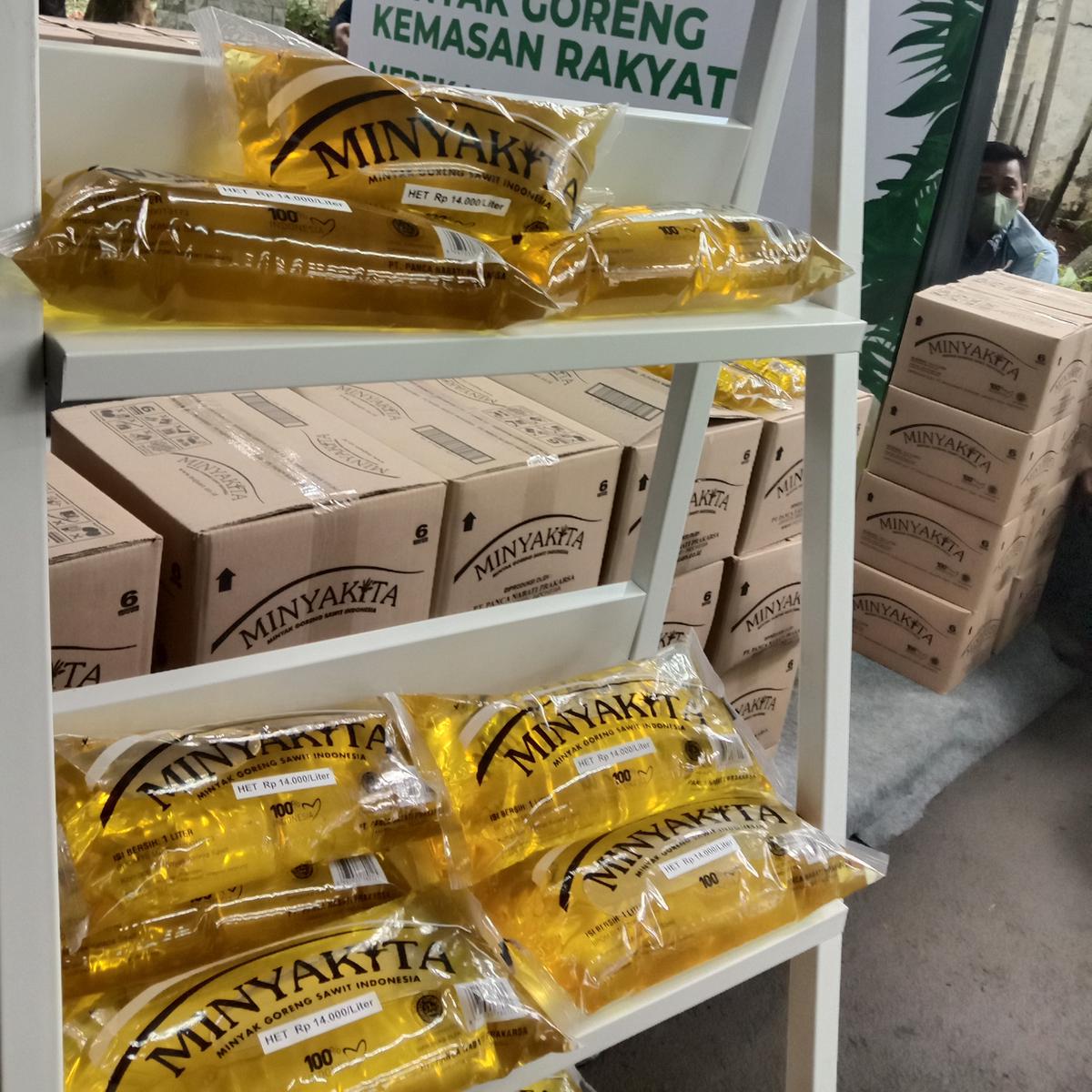 Menteri Perdagangan atau Mendag Zulkifli Hasan meluncurkan produk minyak goreng curah kemasan Minyakita, yang masuk ke dalam program Minyak Goreng Curah Rakyat (MGCR).