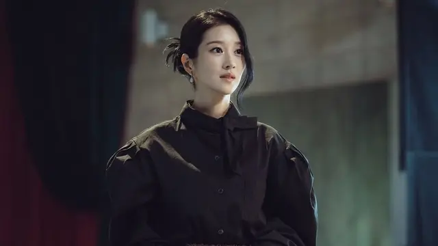 Para Female Lead dalam Drama Korea Terbaru yang Tampil Menawan dengan Rambut Hitam