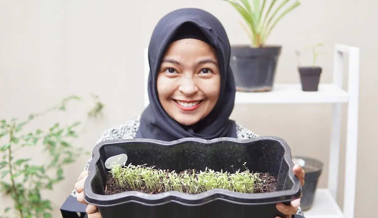 (Instagram/tantrisyalindri)