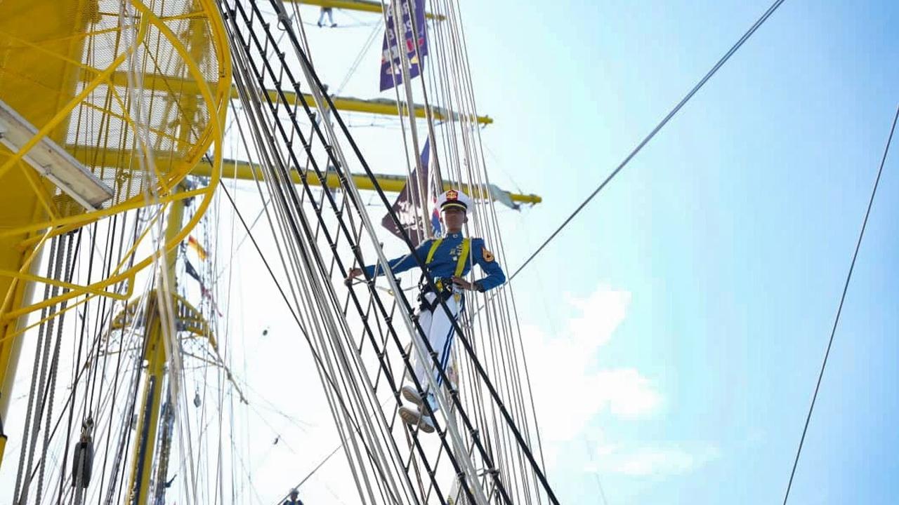 FOTO: KRI Bima Suci Lanjutkan Misi Diplomasi di Singapura