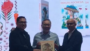 Zulkifli Hasan Luncurkan Buku Pangan Indonesia, Ditulis Sendiri Bareng Dirgayuza