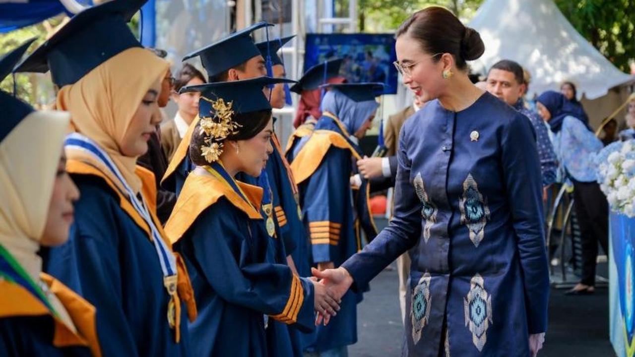 Fakta Menarik: 565 Wisudawan Poltekpar Makassar Siap Majukan Pariwisata Indonesia di Tahun 2025
