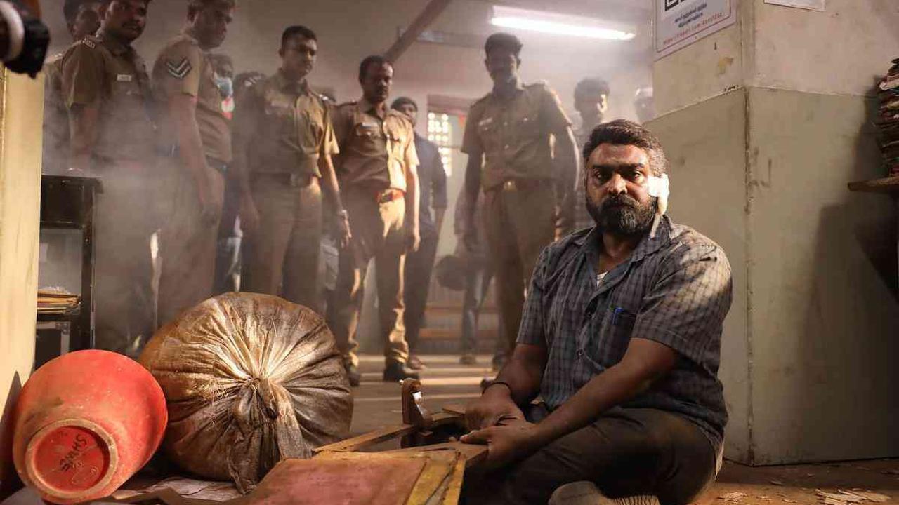 9 Rekomendasi Film India Keluarga Terbaru Sajikan Drama, Komedi, dan Nilai Kehidupan - Cocok Jadi Hiburan Seru