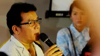 Mathias Muchus: Lama-lama Batik Bisa Ditinggalkan