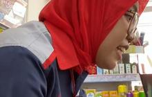 Bocah Niat Bayar Tagihan Beli iPhone Rp 50 Ribu di Minimarket, Aksi Sang Kasir Sadarkan Jika Kena Tipu Ini Jadi Sorotan