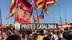 Sejumlah warga pendukung Catalonia berdemonstrasi di depan gedung Parlemen Uni Eropa sebagai dukungan terahadap Carles Puigdemont.