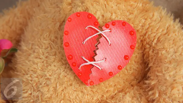Putus Cinta atau Putus Hubungan