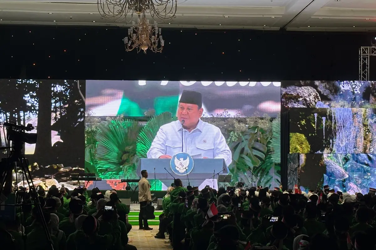 Presiden Prabowo Subianto saat menghadiri Hari Lahir (Harlah) ke-27 di Jakarta International Convention Center (JICC) (Liputan6.com/Nanda Perdana Putra)