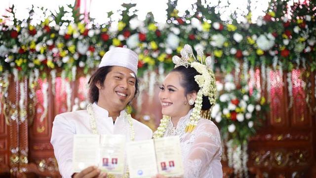 [Bintang] Rafi D'Academy 4 dan Fitri