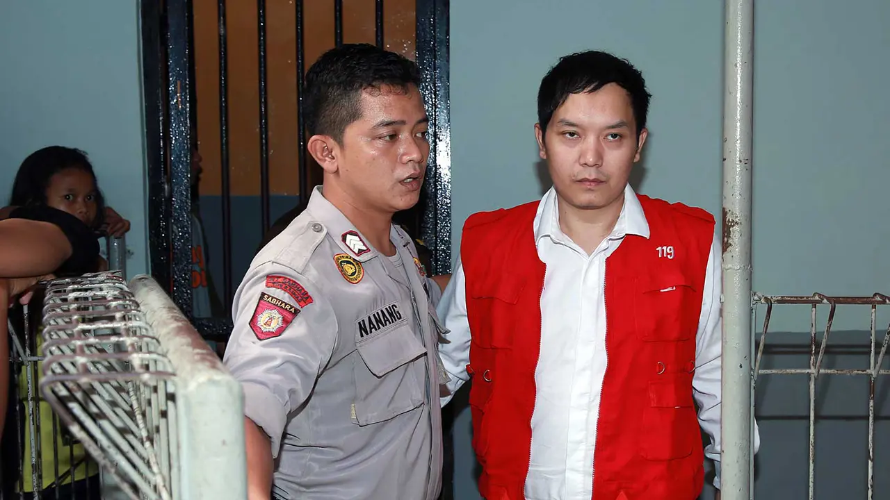 Hengki Kawilarang 