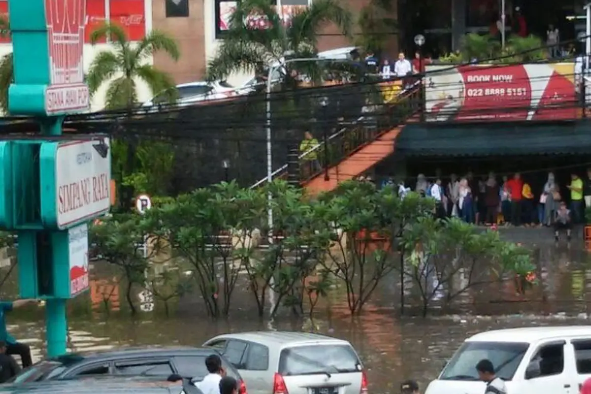 Permintaan Maaf Ridwan Kamil Atas Banjir Pasteur