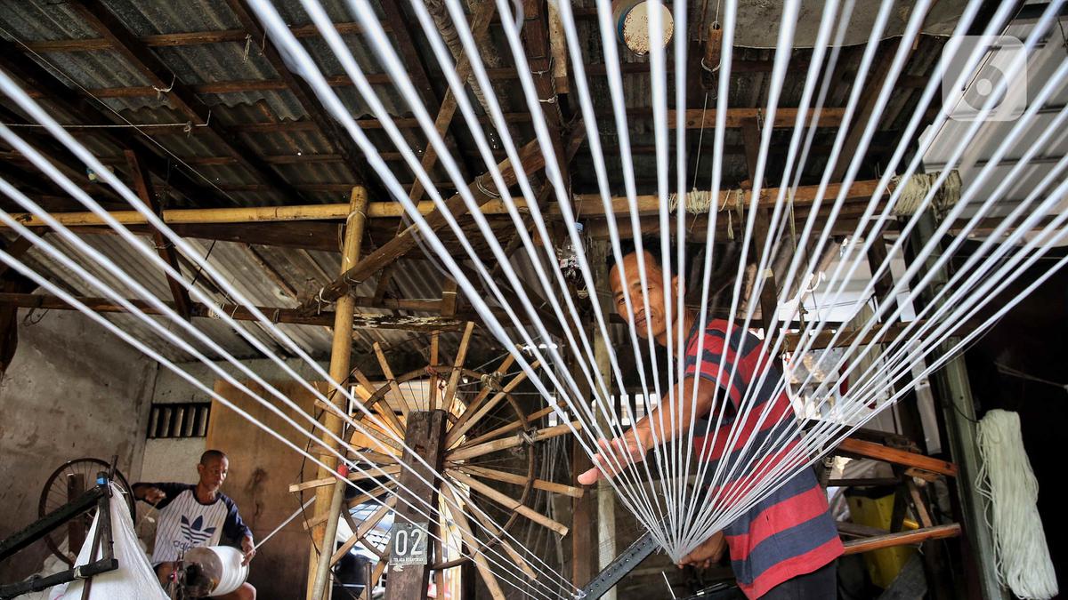 Bertahan di Tengah Kemajuan Zaman, Industri Pemintalan Benang Tradisional Ini Tetap Eksis