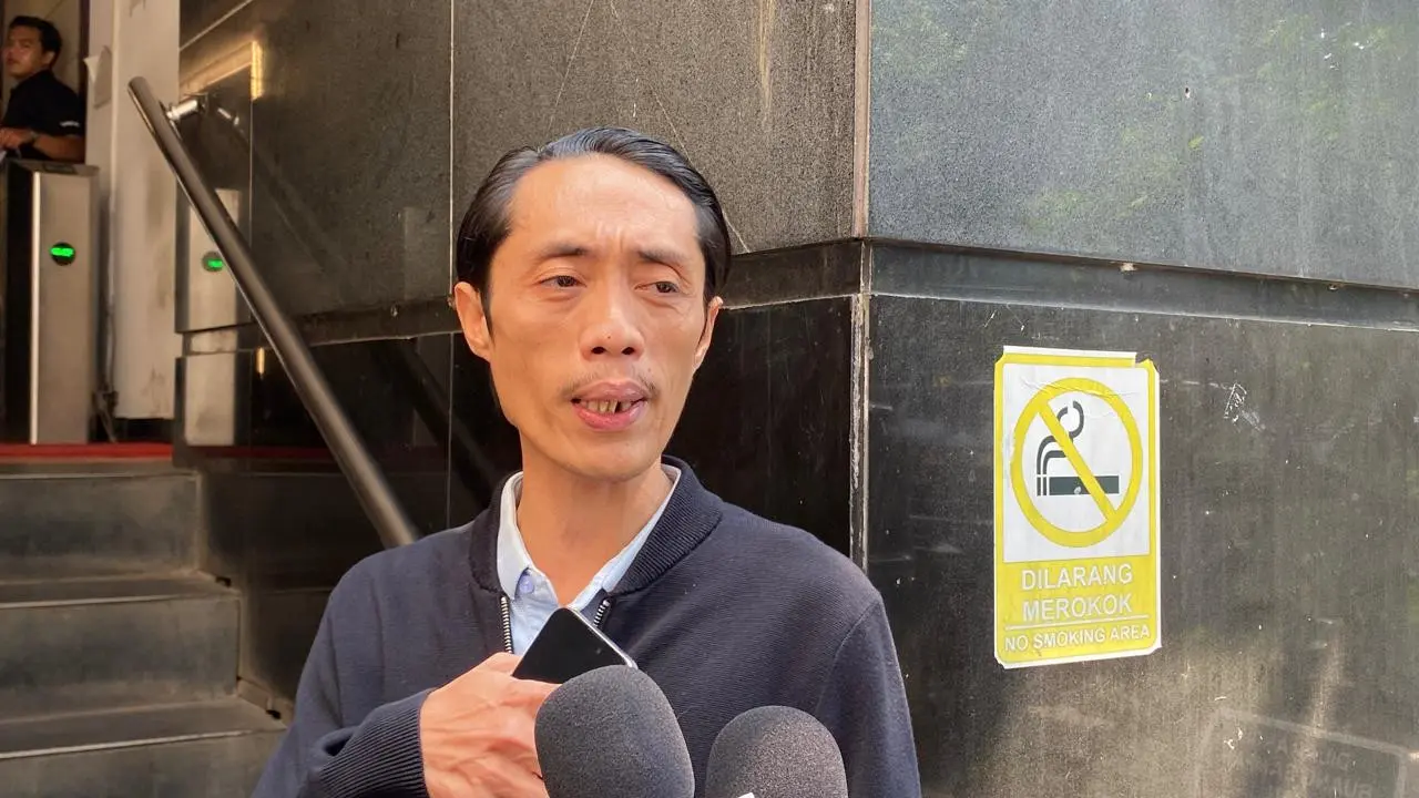 Kader PSI Dian Sandi Utama, kembali menjalani pemeriksaan sebagai saksi terkait kasus dugaan pencemaran nama baik yang dilaporkan oleh Presiden ke-7 Jokowi.