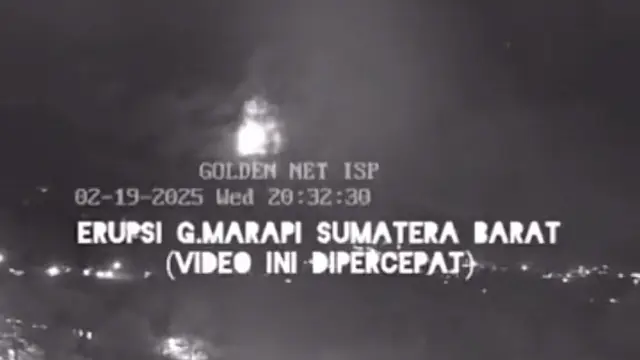 Erupsi Gunung Marapi di Bukit Tinggi Sumbar. (Dok: TikTok @nadeladeliawaslake)