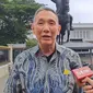 Pengusaha jalan tol Jusuf Hamka mendatangi kantor Kementerian Koordinator Bidang Politik, Hukum, dan Keamanan Republik Indonesia (Kemko Polhukam). (Siti Ayu/Merdeka.com)