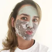 Selamatkan kulitmu dengan melakukan multimasking.