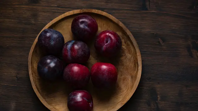 Buah Plum