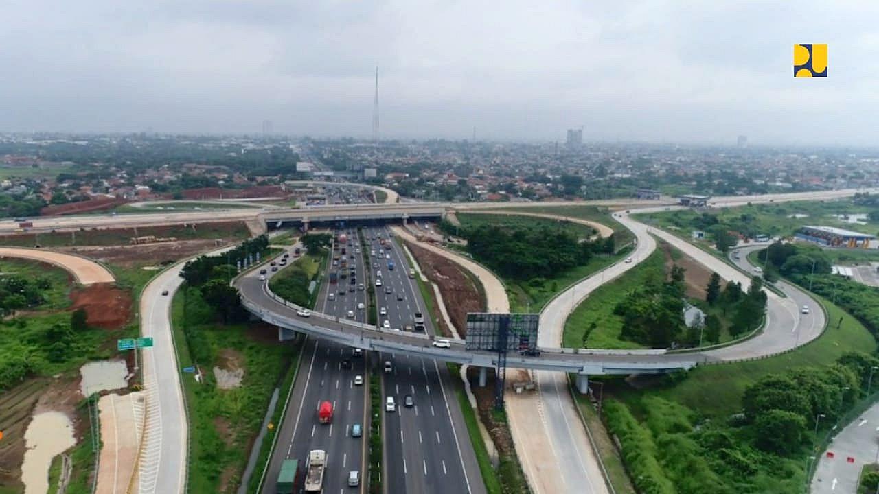 Kementerian Pekerjaan Umum dan Perumahan Rakyat (PUPR) tengah menyelesaikan tahap akhir pembangunan Jalan Tol Cengkareng-Batu Ceper-Kunciran sepanjang 14,19 km. (Dok Kementerian PUPR)