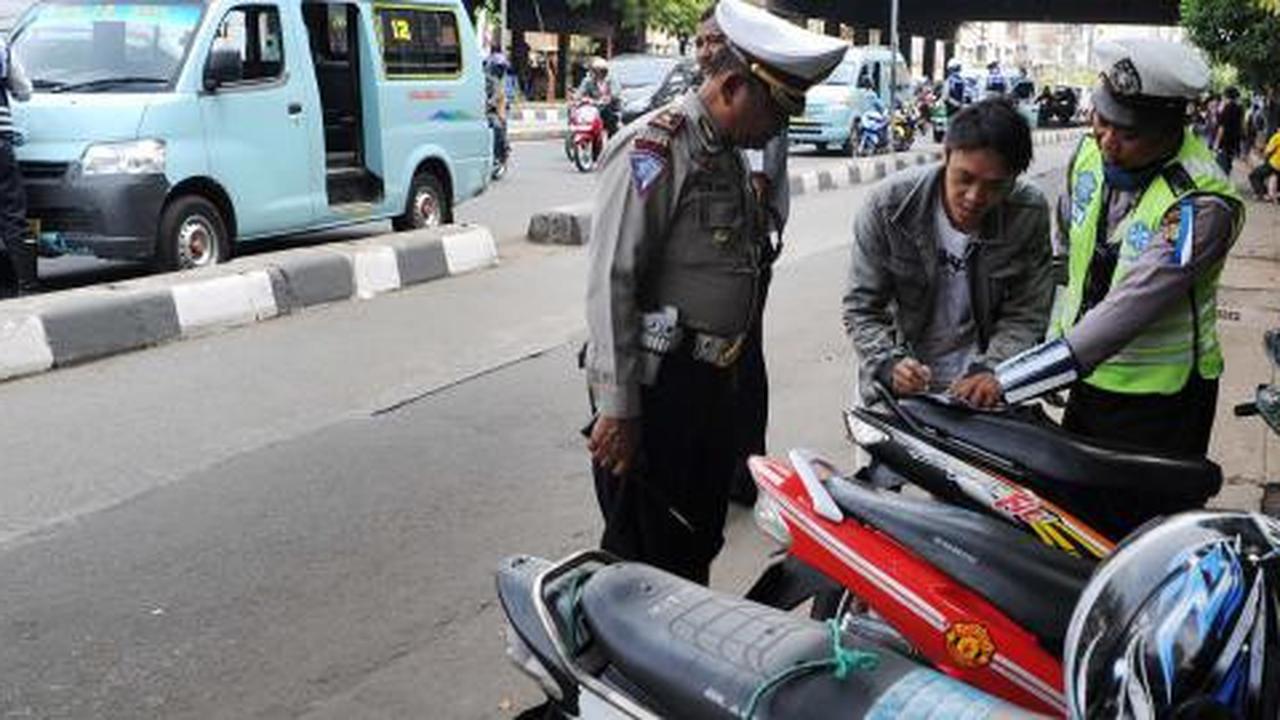 Polda minta kampanye tertib, tak pakai helm ditilang