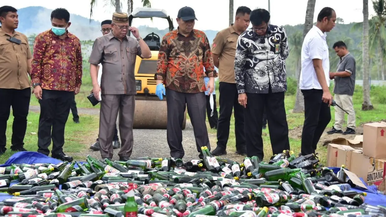 Pemusnahan barang bukti minuman keras