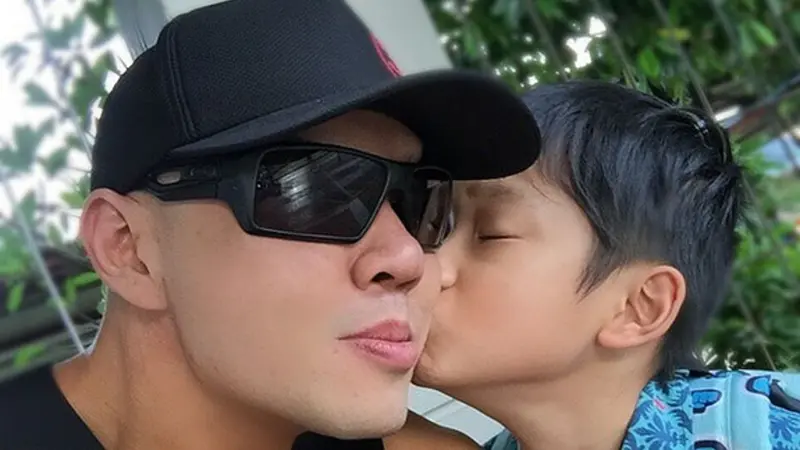 Azka Dihina Hater, Begini Jawaban Deddy Corbuzier