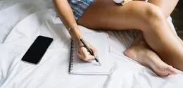 Morning planning menjadi cara untuk membuat seseorang memiliki tujuan setiap harinya. (Foto/dok: Pexels/Anna Tarazevich)