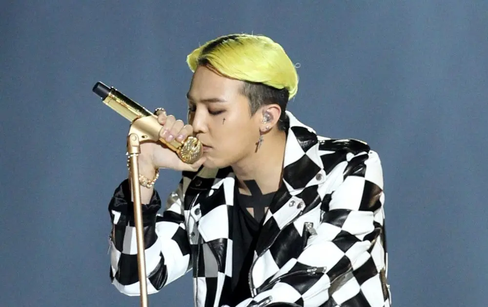 G-Dragon (Big Bang Updates)