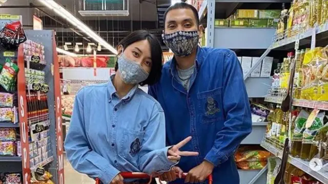 Keluarga Rayi RAN dan Dila Hadju