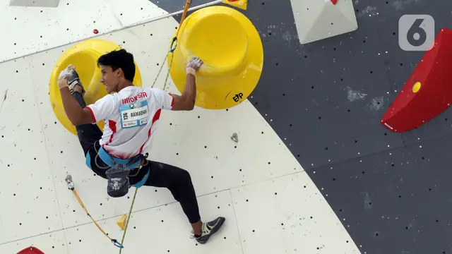 Atlet Tebing Indonesia Raviandi Ramadhan Lolos Final Kategori Lead Kejuaraan Dunia Panjat Tebing 2022 seri Jakarta
