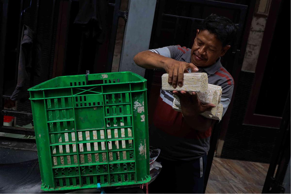 Produsen tempe keluhkan kenaikan harga kedelai