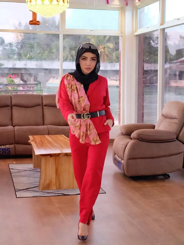 FOTO: Gaya OOTD Bella Shofie, Tampil Glamor dan Stylish