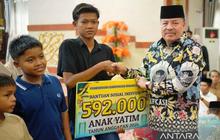 Pemkab Nagan Raya Salurkan Rp1 Miliar Lebih untuk Santunan Anak Yatim Jelang Lebaran