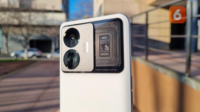 Penampakan Realme GT 3