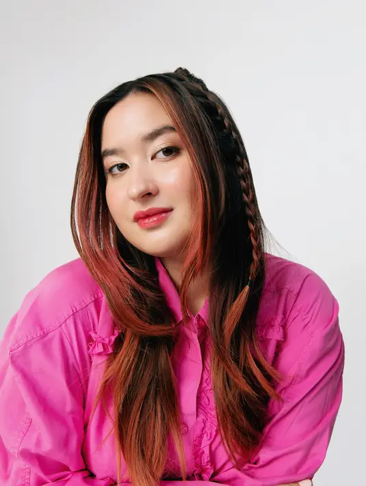 Stephanie Poetri, Brand Ambassador BASE