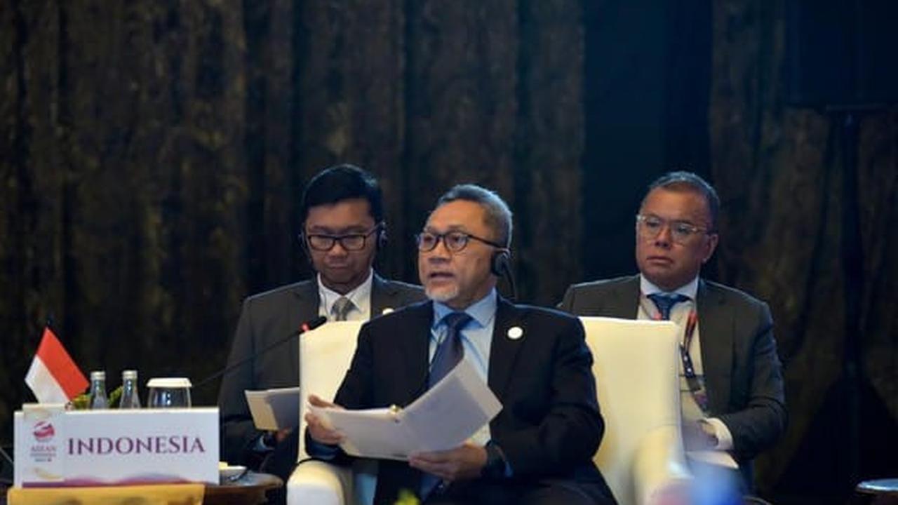 Menteri Perdagangan RI Zulkifli Hasan mendorong kepada Ekonomi APEC agar terus berkomitmen memperkuat kemitraan kawasan Asia Pasifik.