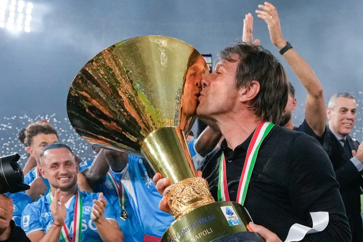 Foto: Suka Cita Napoli Setelah Sah Menjadi Jawara Liga Italia Musim 2024/2025
