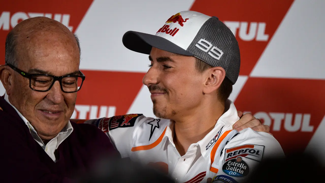 Jorge Lorenzo, Carmelo Ezpelata