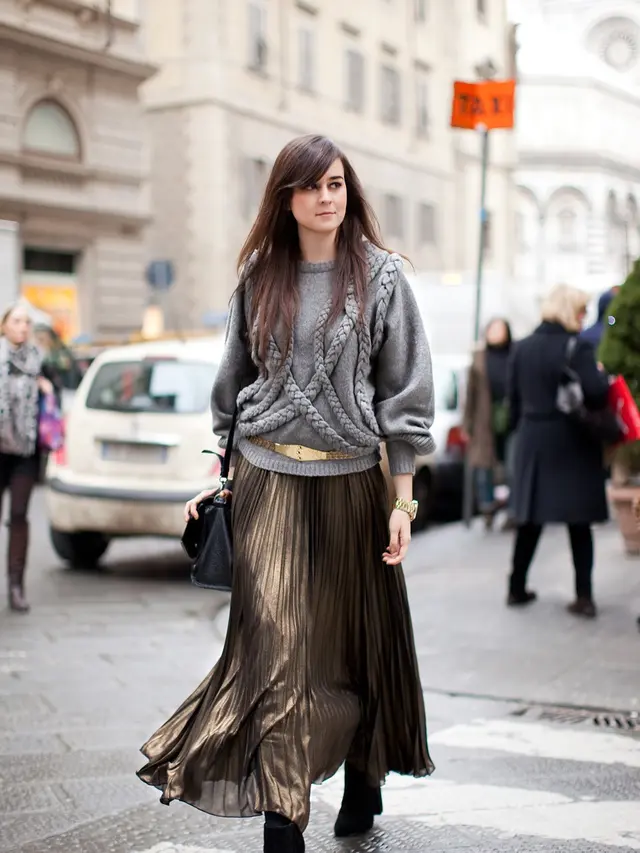 [Bintang] Biar Kaki Jenjang Seperti Model, Coba Pakai 4 Rok Kekinian Ini