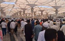 Doa Imam Masjid Nabawi Usai Salat Picu Kontroversi, Begini Isi Doanya