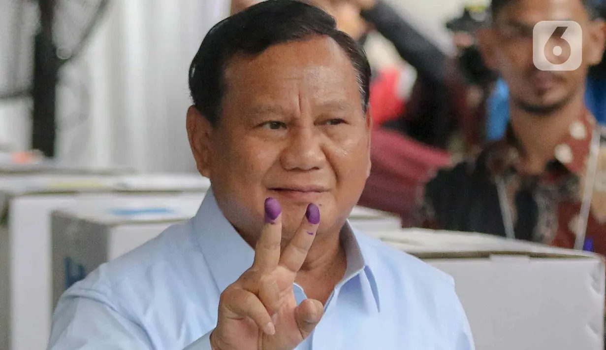 Prabowo Subianto tiba di di TPS 033 Bojong Koneng sekitar pukul 09.00 WIB. (Liputan6.com/Herman Zakharia)