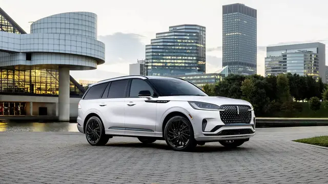 Lincoln Aviator 2025 (Ford)