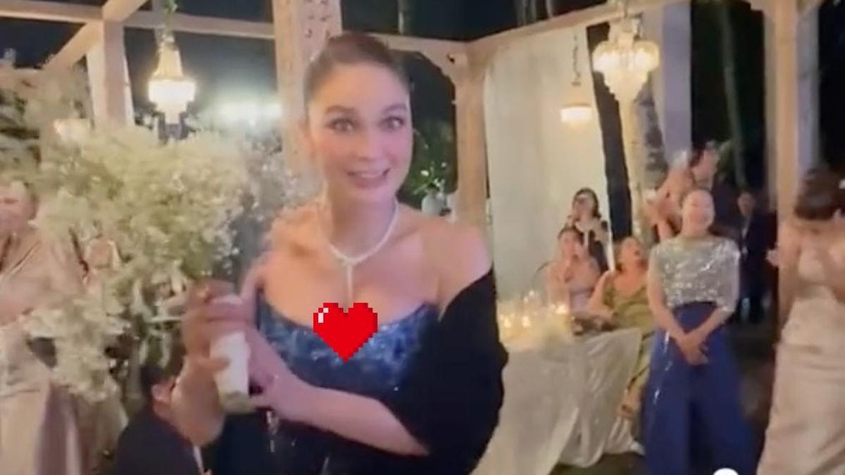 Luna Maya Lempar Buket Kembang Setelah Dinikahi Maxime Bouttier, Dulu Sukses Rebut Bunga dari BCL