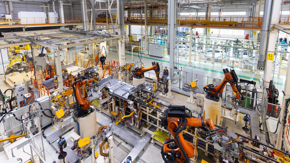 Pengusaha Wait and See, Indeks Kepercayaan Industri November 2025 Melambat