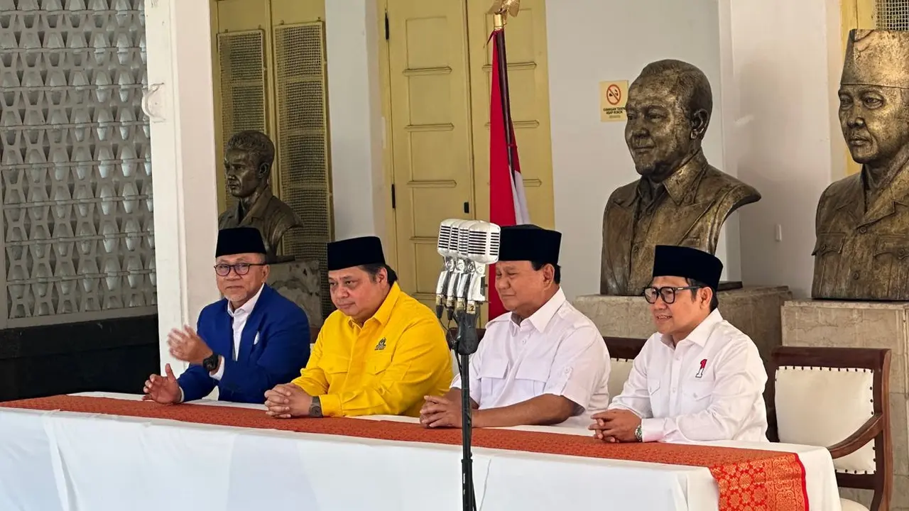 PAN Resmi Dukung Prabowo Capres 2024, Zulhas: Saya Lihat Gus Muhaimin Gembira