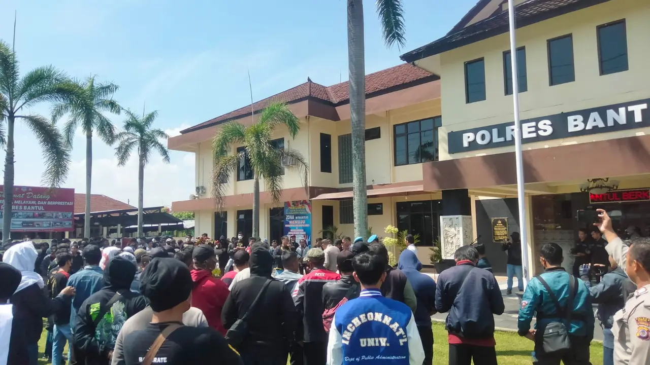 Warga PSHT datangi Mapolres Bul bunut penganiayaan salah satu anggota di Parangtritis