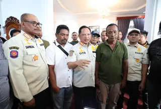 Mendagri Sekaligus Ketua Satuan Tugas Percepatan Rehabilitasi dan Rekonstruksi (Satgas PRR) Pascabencana Sumatera Muhammad Tito Karnavian