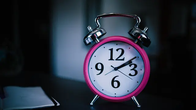 Kebiasaan ngemil di tengah malam