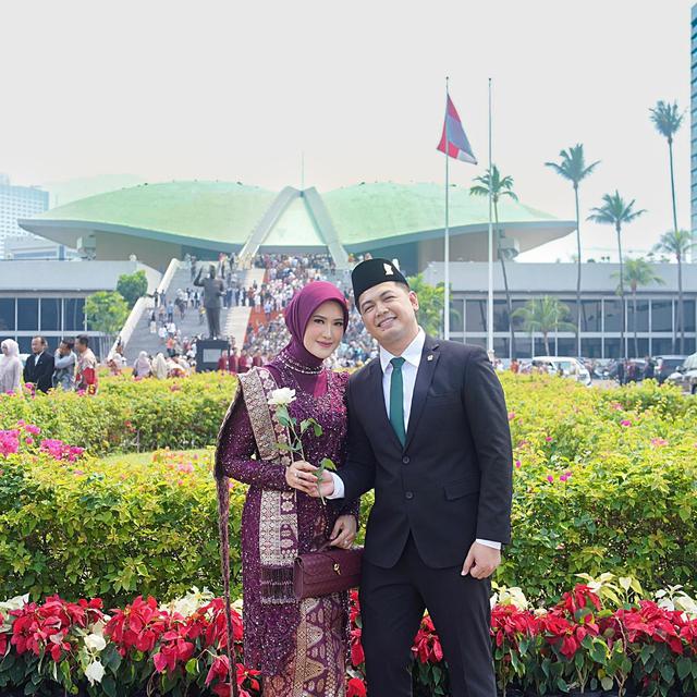 Potret 6 Artis Dampingi Suami Dilantik Jadi Anggota DPR RI Periode 2024 -2029